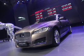 2017款捷豹XFL 3.0SC 340PS 奢华版