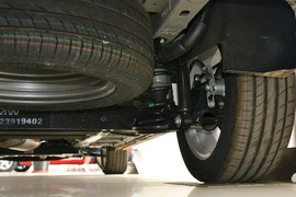 2016款宝骏730 1.5T手动舒适型7座