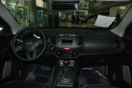 2011款起亚智跑2.0自动两驱 GLS到店实拍