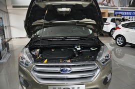 2017款长安福特翼虎 EcoBoost 245 四驱铂翼型