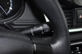 2016款广汽丰田YARiS L 致炫 1.5G炫动天窗版 CVT