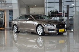 2017款奇瑞捷豹路虎 XFL 2.0T 240PS 尊享版