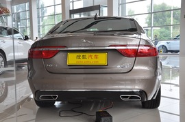 2017款奇瑞捷豹路虎 XFL 2.0T 240PS 尊享版