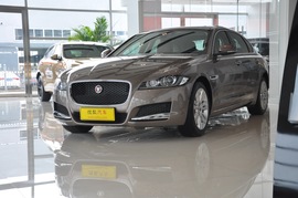 2017款奇瑞捷豹路虎 XFL 2.0T 240PS 尊享版