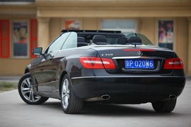 2010款奔驰E350敞篷车试驾实拍