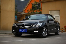2010款奔驰E350敞篷车试驾实拍