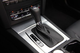 2010款奔驰E350敞篷车试驾实拍