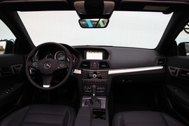 2010款奔驰E350敞篷车试驾实拍