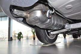 2011款广汽传祺2.0L手动精英版