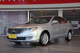 2011款广汽传祺2.0L手动精英版