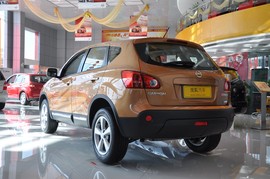2011款日产逍客2.0XV龙 CVT四驱到店实拍