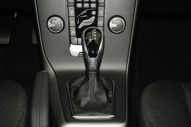 2017款沃尔沃V40 1.5T T3智尚版