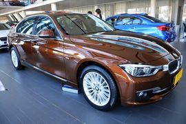 2017款宝马320Li豪华设计套装