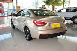 2017款海马福美来 1.6L手动舒适型