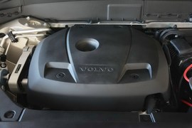 2017款沃尔沃XC90 2.0T T6智尊版