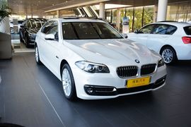 2017款宝马528Li xDrive豪华设计套装