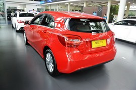 2016款奔驰A180