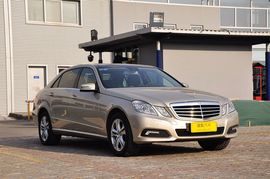 2010款奔驰E260L CGI时尚型