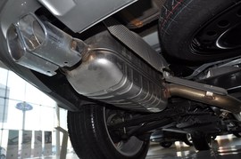 2011款沃尔沃XC90 2.5T 个性运动版