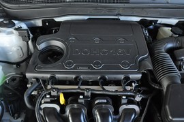 2011款北京现代索纳塔八2.0L LUXURY