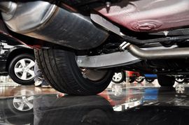 2010款铃木凯泽西2.4L CVT四驱运动导航版