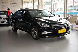 2016款现代名图1.8L自动尊贵型