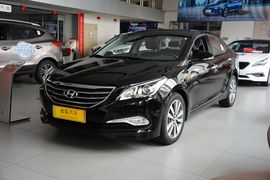 2016款现代名图1.8L自动尊贵型