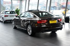 2016款奥迪A5掀背 45TFSI quattro 改款