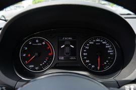 2016款奥迪A3 Limousine 35TFSI进取型