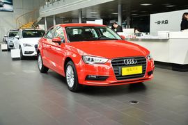 2016款奥迪A3 Limousine 35TFSI进取型