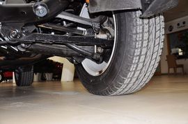 2011款沃尔沃XC90 2.5T标准版