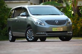 2011款别克GL8豪华商务车三亚试驾