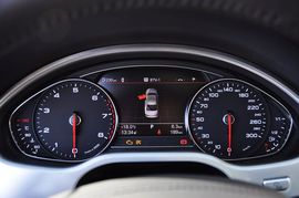 2011款奥迪A8L 3.0T 豪华型低功率版