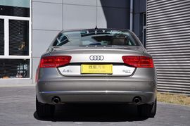 2011款奥迪A8L 3.0T 豪华型低功率版