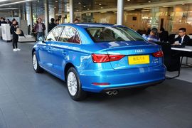 2016款奥迪A3 Limousine 35TFSI自动领英型