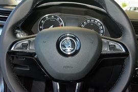 2016款斯柯达速派280TSI DSG创行版