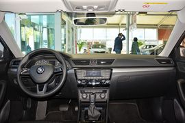 2016款斯柯达速派280TSI DSG创行版