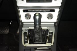 2017款大众迈腾 280TSI DSG舒适型