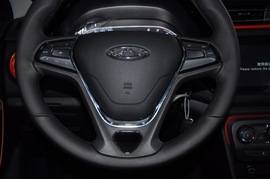 2017款奇瑞瑞虎3X 1.5VVT MT领航型