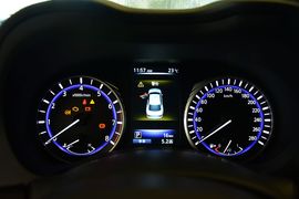 2016款英菲尼迪Q50L 2.0T进取版