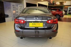 2016款英菲尼迪Q50L 2.0T进取版