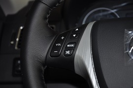 2016款东风风行景逸S50 1.6L CVT尊享型