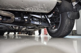 2016款东风风行景逸X5 1.6L 手动豪华型