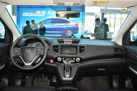 2015款本田CR-V 2.4L四驱尊贵版