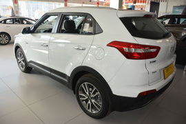 2016款现代ix25 1.6T双离合两驱智能型GLS