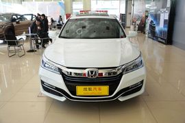 2016款本田雅阁混动 2.0L锐尊混动版