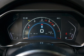 2017款众泰SR9 2.0T手动极致之梦
