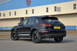 2017款众泰SR9 2.0T手动极致之梦