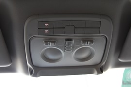 2011款菲亚特博悦1.4T手自一体至尊版