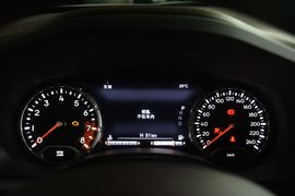 2016款Jeep自由侠 1.4T自动劲能版+
